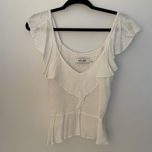 DO+BE white blouse with ruffle sleeves